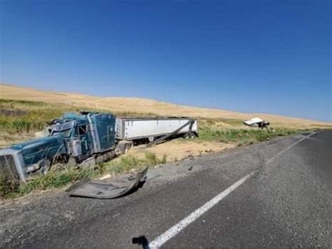 Elizabeth Kahn Pronounced Dead Following Semi-Truck Crash on Highway 195 [Whitman County, WA]